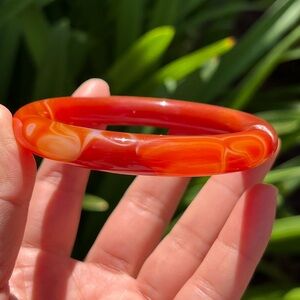60.5mm inner‎ diameter skinny red banded carnelian bangle 0212
